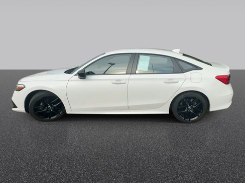 Used 2024 Honda Civic Sport image 6