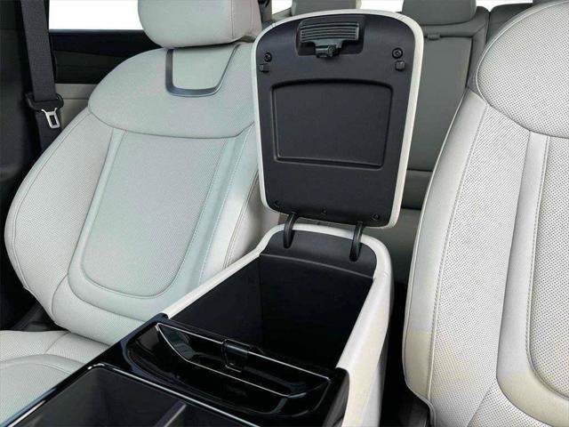 New 2026 Hyundai Tucson Limited AWD/4WD image 18