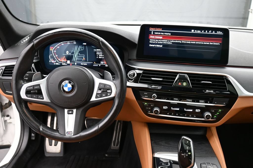 Used 2023 BMW 530i xDrive w/ M Sport Package AWD/4WD image 11