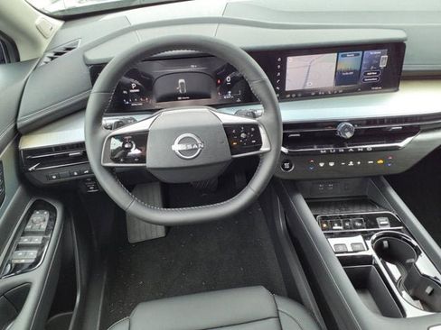 New 2025 Nissan Murano SL image 6