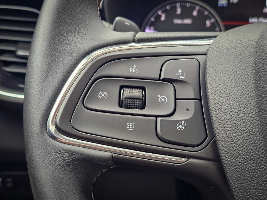 Used 2023 Buick Envision Essence w/ Sport Touring Package AWD/4WD image 22