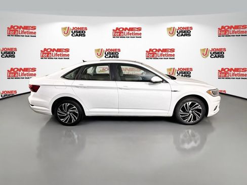 Used 2020 Volkswagen Jetta SEL Premium FWD image 16