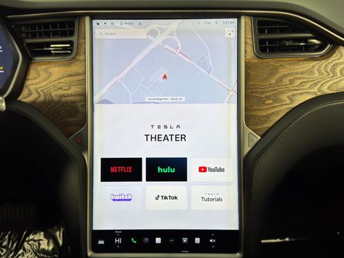 Used 2019 Tesla Model S 100D image 32