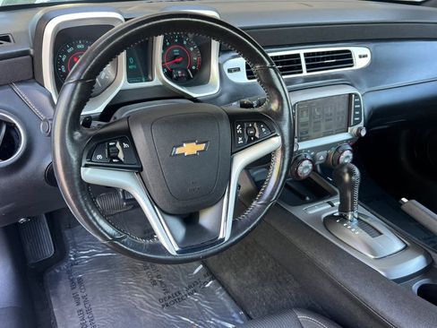 Used 2013 Chevrolet Camaro LT RWD image 15