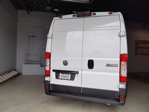 Used 2023 RAM ProMaster 3500 FWD image 6