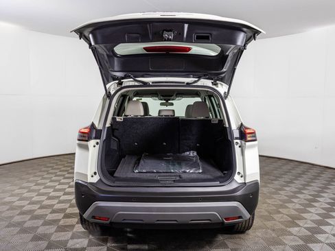 Used 2023 Nissan Rogue SV AWD/4WD image 38