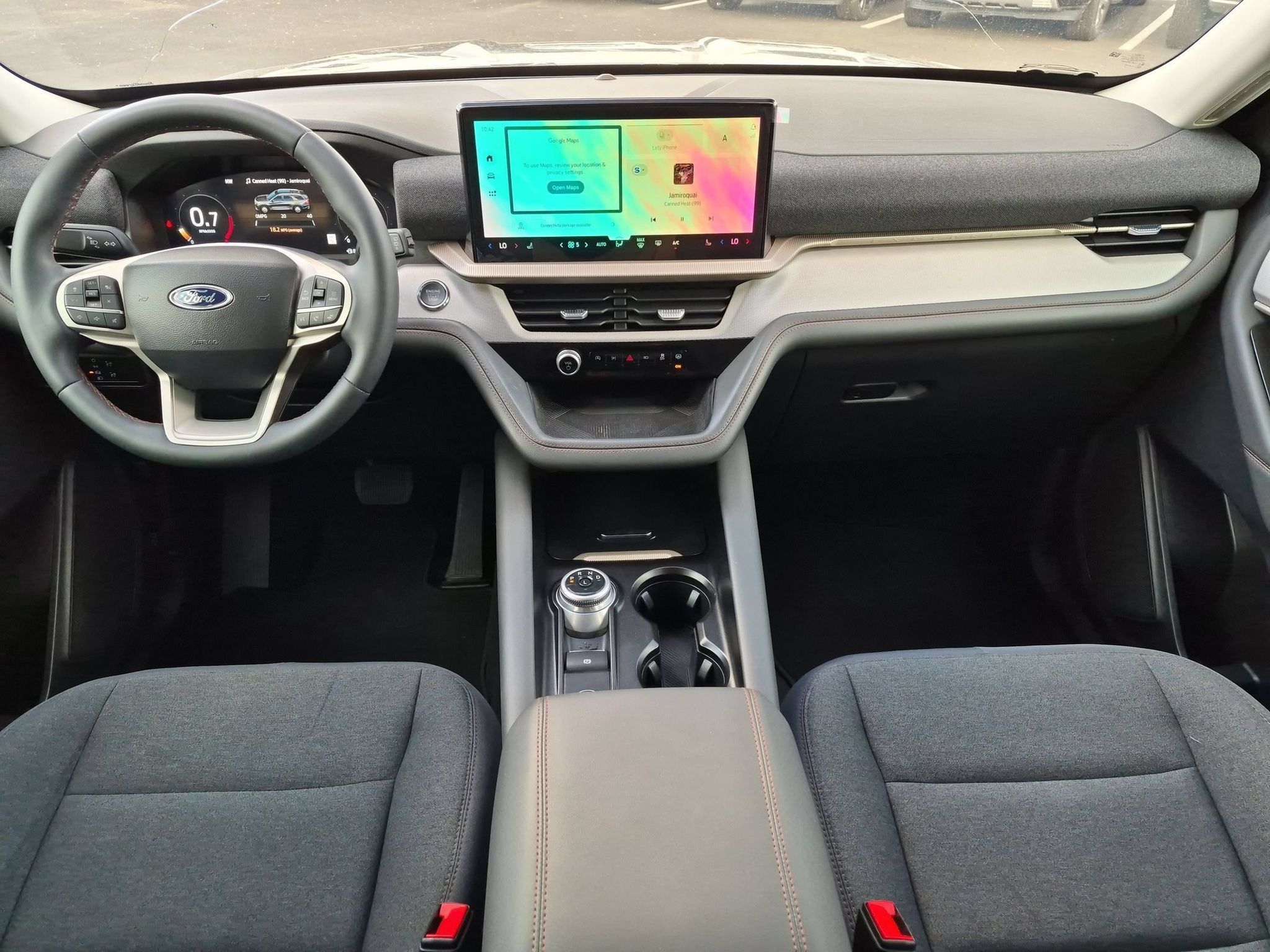 Used 2025 Ford Explorer Active RWD image 17