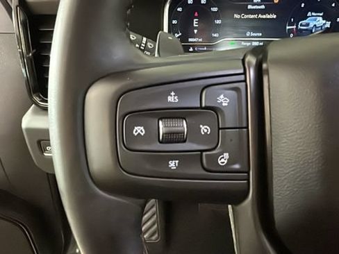 Used 2024 GMC Sierra 1500 AT4 w/ Technology Package AWD/4WD image 15