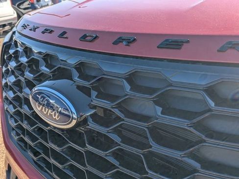 New 2026 Ford Explorer ST-Line w/ ST-Line Street Pack image 23