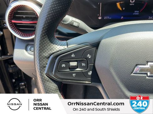 Used 2025 Chevrolet Trax RS w/ Driver Confidence Package FWD image 18