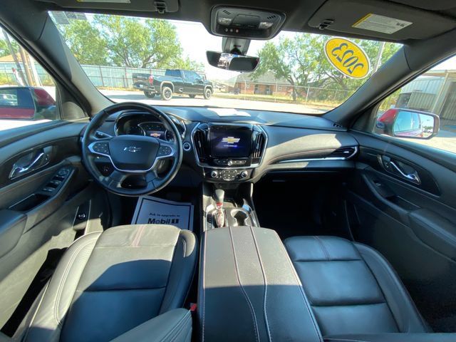 Used 2023 Chevrolet Traverse RS FWD image 15