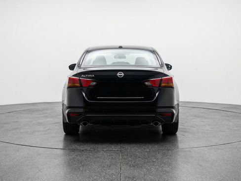 Used 2025 Nissan Altima 2.5 SV image 7