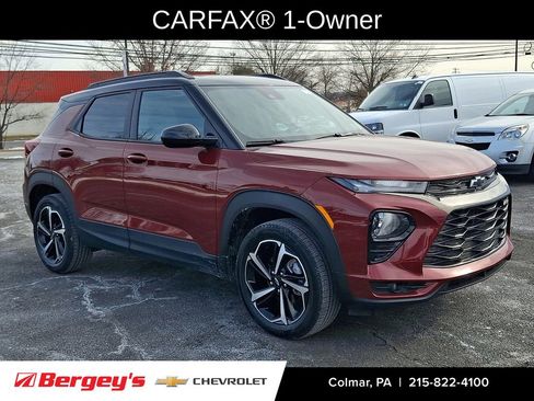 Certified 2023 Chevrolet TrailBlazer RS w/ Sun and Liftgate Package image 3