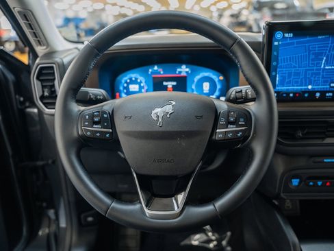 Certified 2025 Ford Bronco Sport Outer Banks w/ Outer Banks Tech Package+ image 32