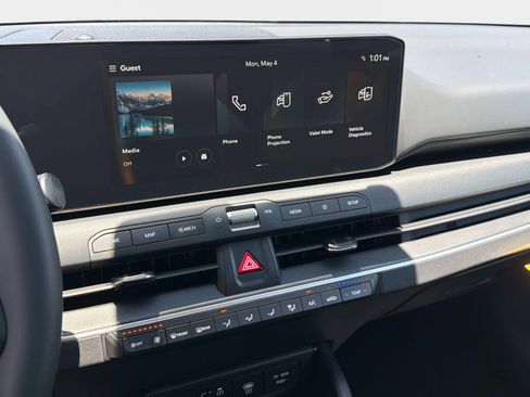 New 2026 Kia K4 FWD image 19