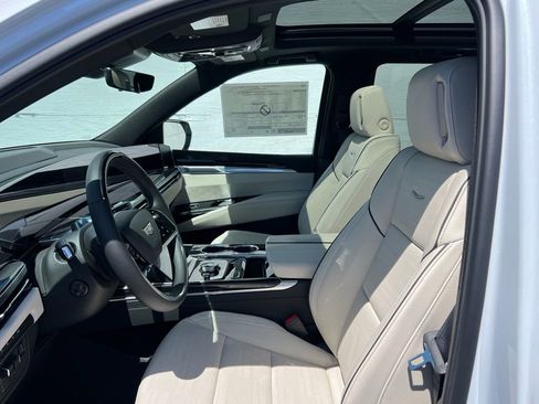 New 2026 Cadillac Escalade Sport AWD/4WD image 12