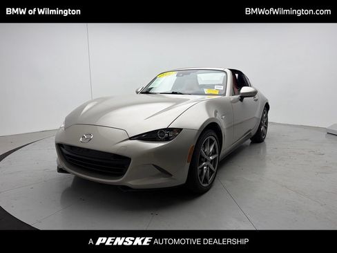 Used 2022 MAZDA MX-5 Miata RF Grand Touring RWD image 1