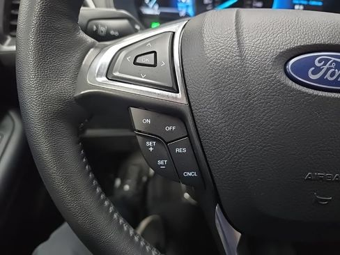 Used 2024 Ford Edge SEL w/ Convenience Package AWD/4WD image 24
