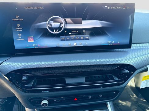 New 2026 BMW 430i w/ Parking Assistance Package image 35