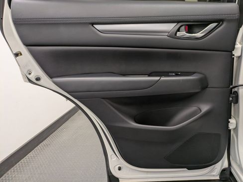 Used 2018 MAZDA CX-5 Touring image 22