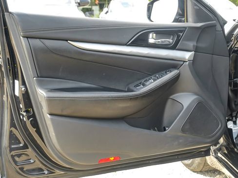 Used 2021 Nissan Maxima 3.5 SV w/ Floor Mat Group FWD image 41