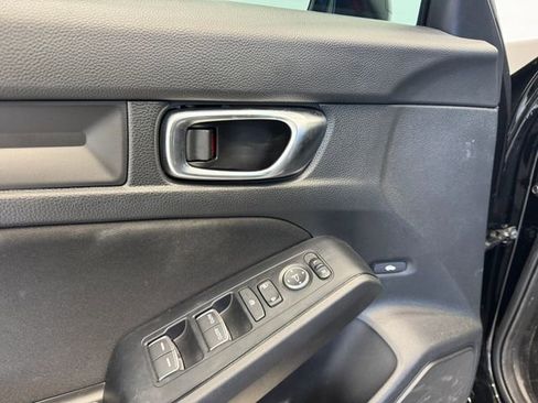 Used 2025 Honda Civic Sport image 34