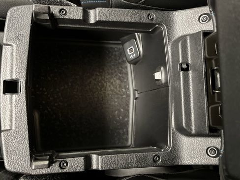 Used 2021 Jeep Wrangler Unlimited Rubicon 4xe w/ Steel Bumper Group image 25