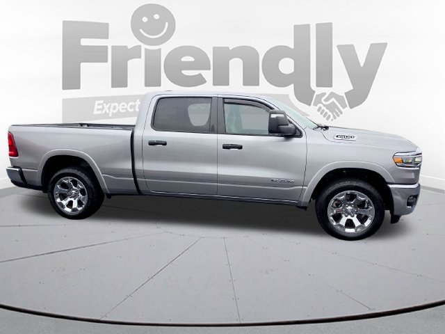 Used 2025 RAM 1500 Big Horn AWD/4WD image 4