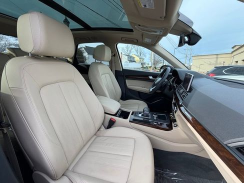 Used 2020 Audi Q5 2.0T Premium Plus AWD/4WD image 12