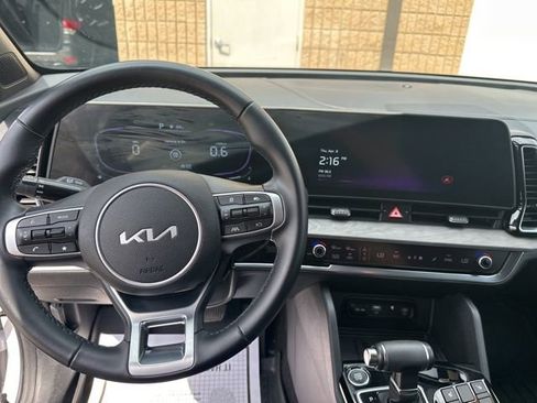 Used 2023 Kia Sportage X-Line image 10