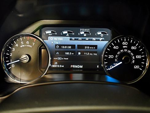 Used 2020 Ford F150 Lariat image 22