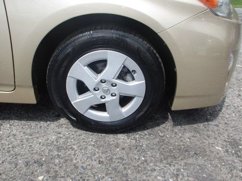 Used 2011 Toyota Prius Two FWD image 11
