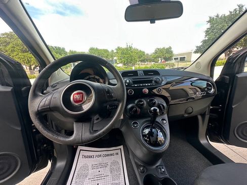 Used 2015 FIAT 500 Pop FWD image 16