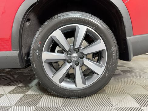 New 2025 Honda Pilot Touring image 10