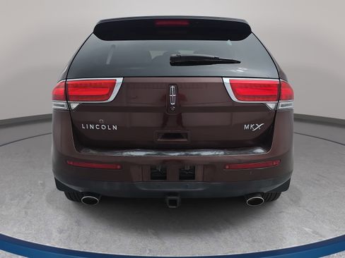Used 2012 Lincoln MKX FWD image 6