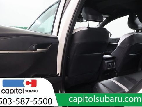 Used 2025 Toyota Camry SE FWD image 30