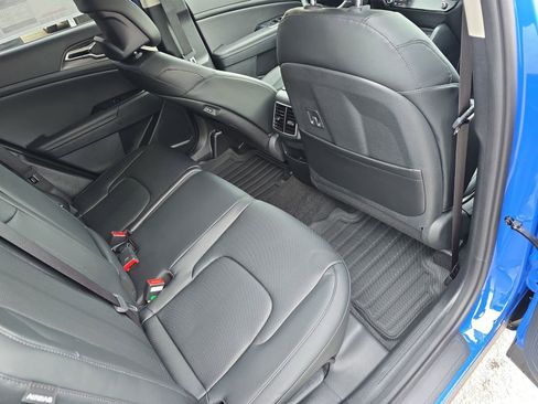 New 2026 Kia Sportage EX w/ EX Panorama Roof Package image 12