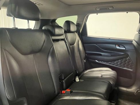 Used 2019 Hyundai Santa Fe AWD image 12