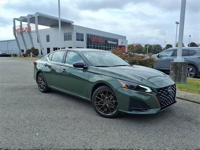 New 2025 Nissan Altima 2.5 SR