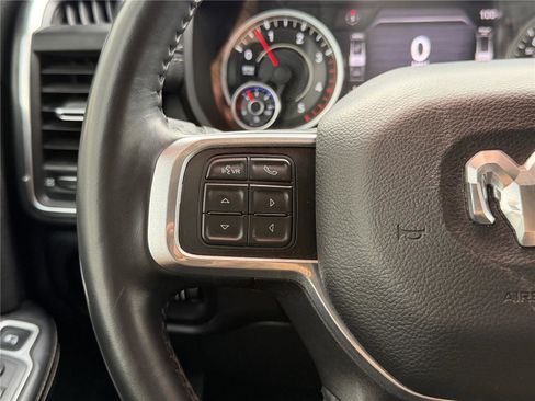 Used 2022 RAM 2500 Laramie AWD/4WD image 17