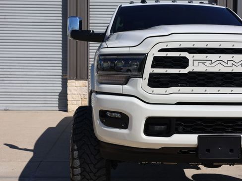 Used 2022 RAM 2500 Laramie image 12