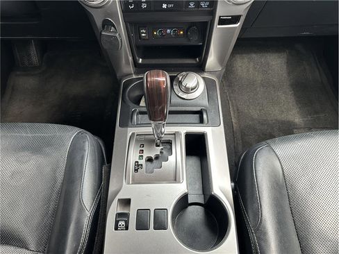 Used 2015 Toyota 4Runner Limited image 27