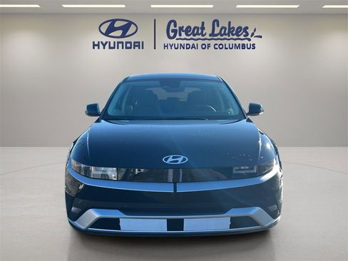 Certified 2025 Hyundai Ioniq 5 SE image 8