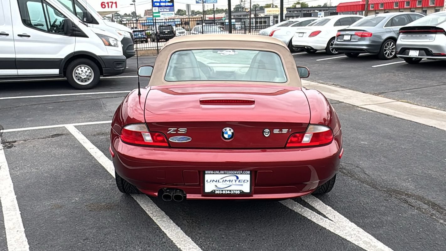 Used 2001 BMW Z3 2.5i RWD image 8