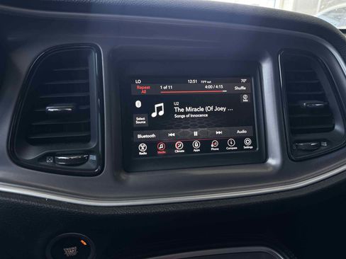 Used 2022 Dodge Challenger GT RWD image 12