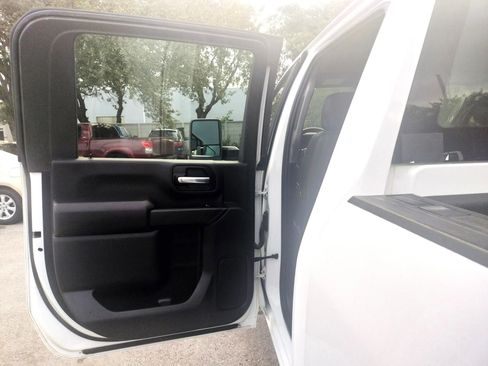 Used 2021 Chevrolet Silverado 2500 W/T w/ WT Fleet Convenience Package image 19