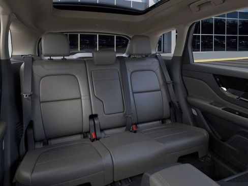 New 2026 Lincoln Corsair Grand Touring AWD/4WD image 12