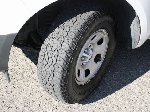 Used 2017 Nissan Frontier S image 34