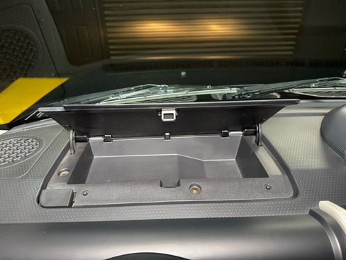 Used 2007 Toyota FJ Cruiser 4WD image 40