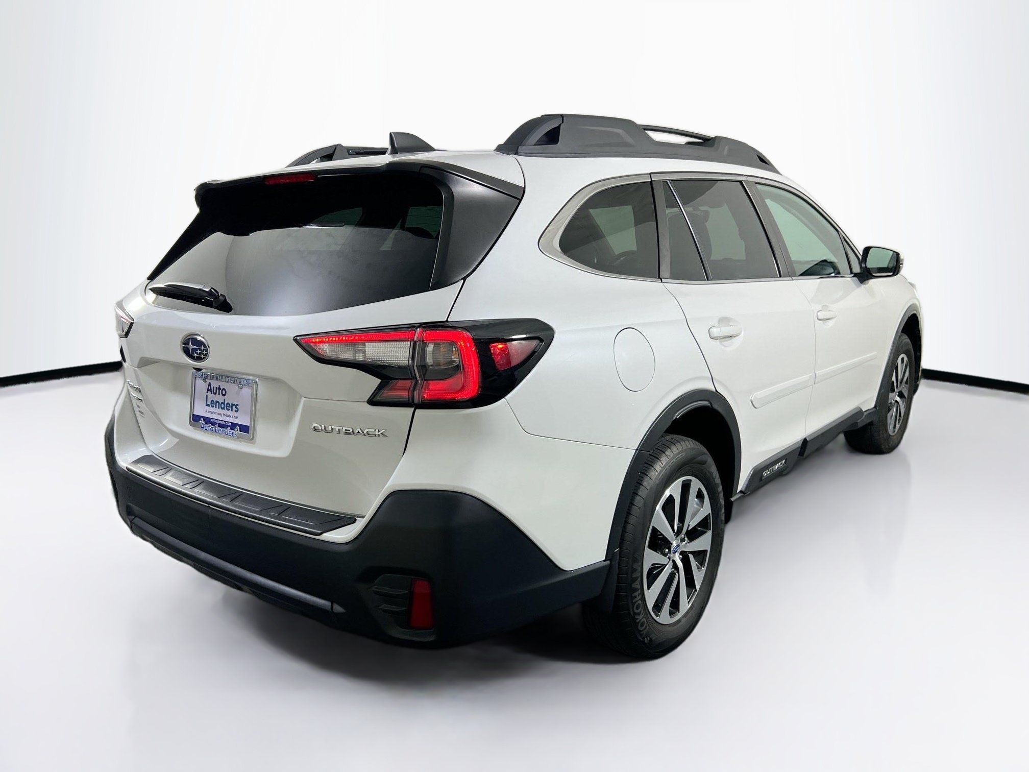 Used 2022 Subaru Outback Premium AWD/4WD image 5